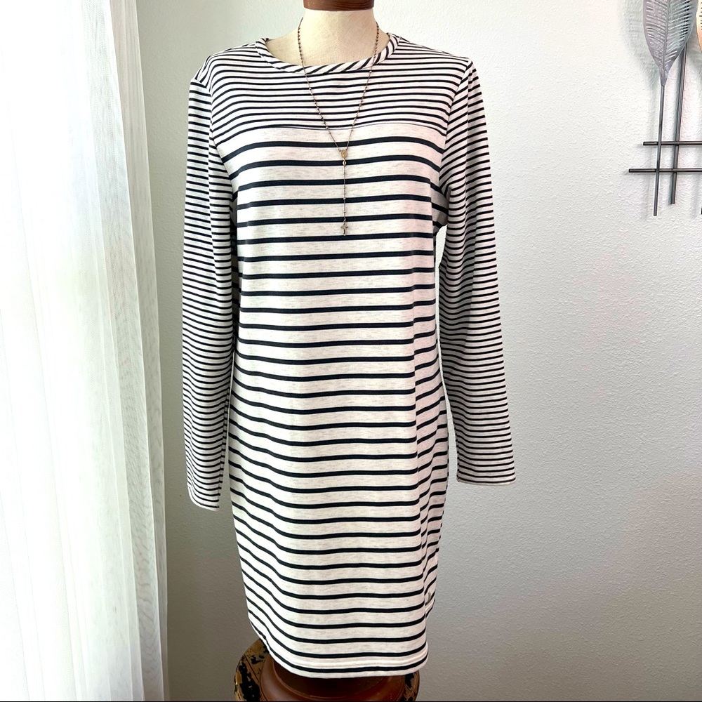 Free2B dress